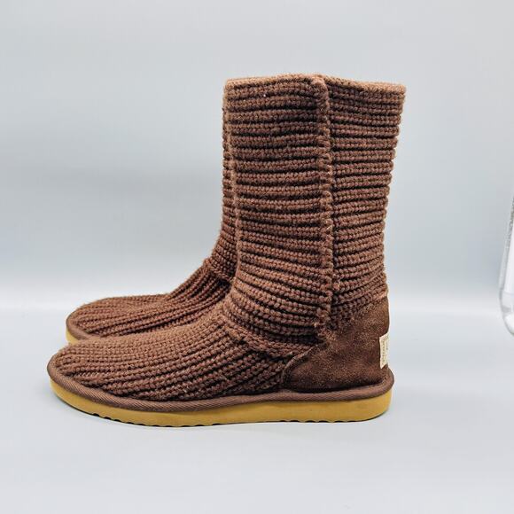 UGG Australia Boots Women 9 Brown Knit Suede Classic Cardy Casual Winter Pull On - Picture 1 of 10